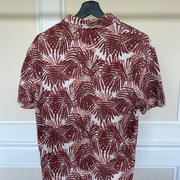 Banana Republic Men's Red Floral Hawaiian Short Sleeve Performance Polo Small - Picture 2 of 3